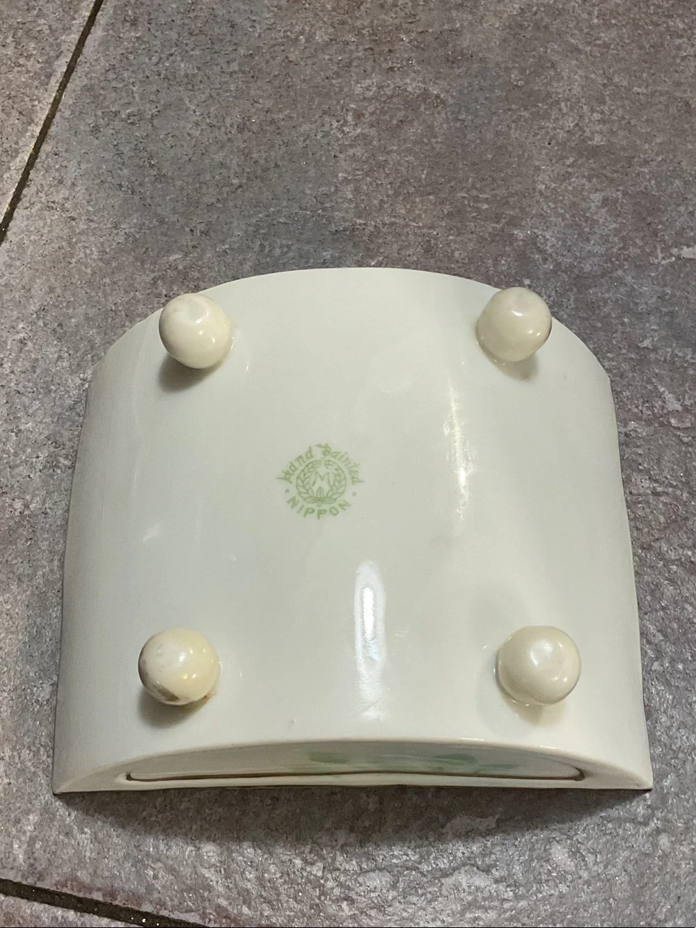 Nippon cream ceramic